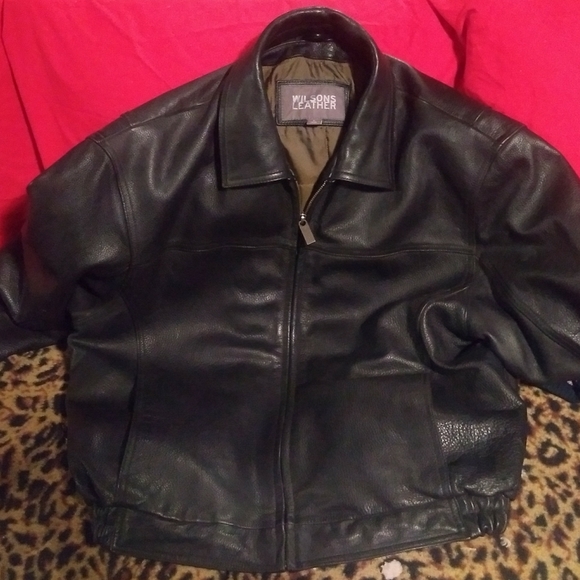 Call 911 robbery in progress 💯☮️ - Picture 2 of 2